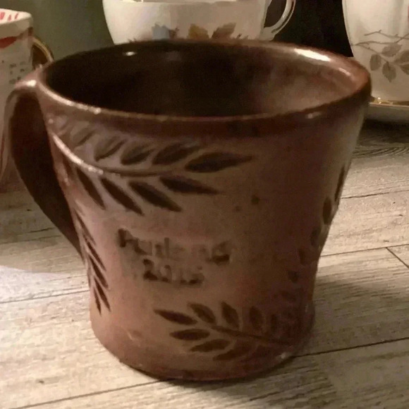 Penland 2015 Stone  Pottery Brown Coffee Nug with Chunky Handle  Leaves Pattern - Picture 3 of 10
